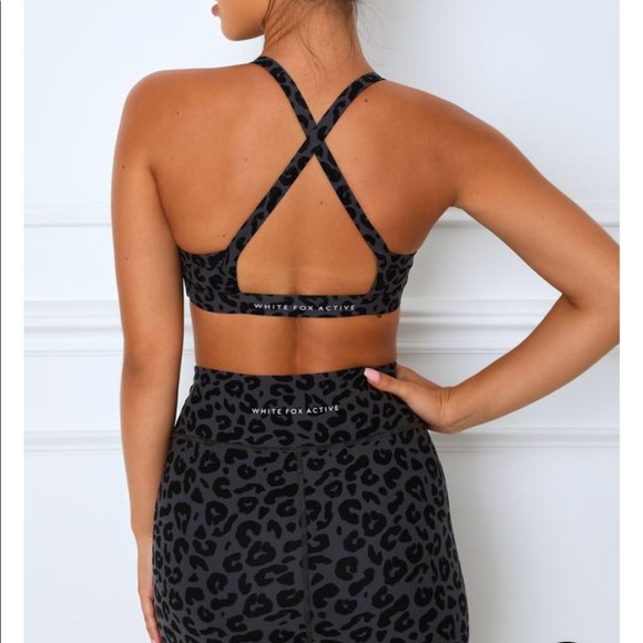 White Fox 2 piece Workout Set! - Picture 3 of 10